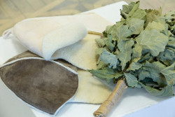 Шапка LANATEX модель 183, артикул 22456,размер 54-60, цвет бежевый;  - фото